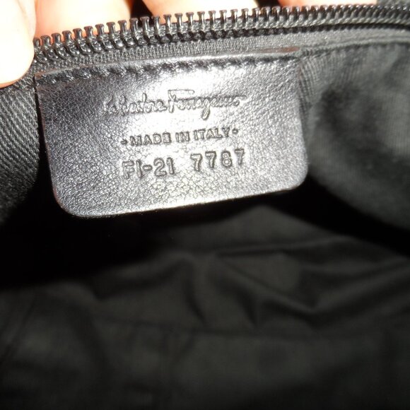 Salvatore Ferragamo Black Lamb Skin Leather "Gancio" Shoulder Bag - Picture 10 of 16